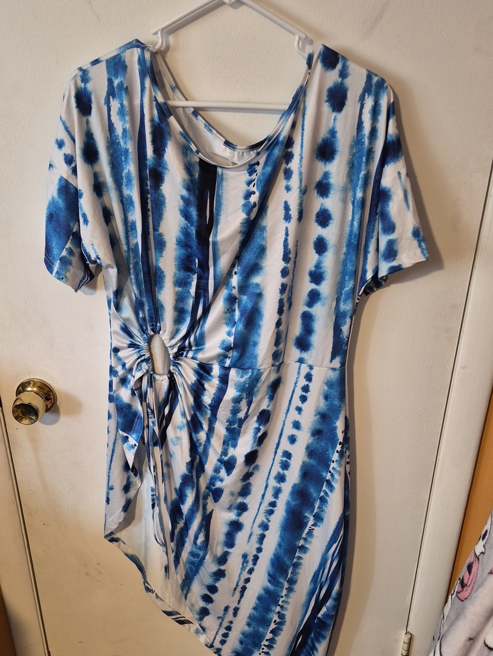 Source Unknown Blue and White Tie-Dye Knot-Front Women’s Swim Coverup